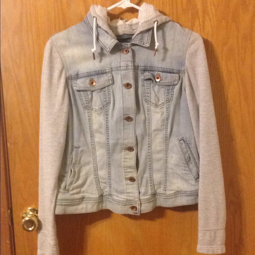 Jean Jacket with sweater material sleeves and hood